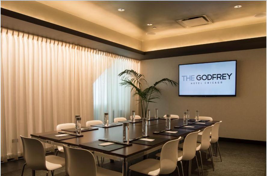 Godfrey Hotel Чикаго Екстериор снимка